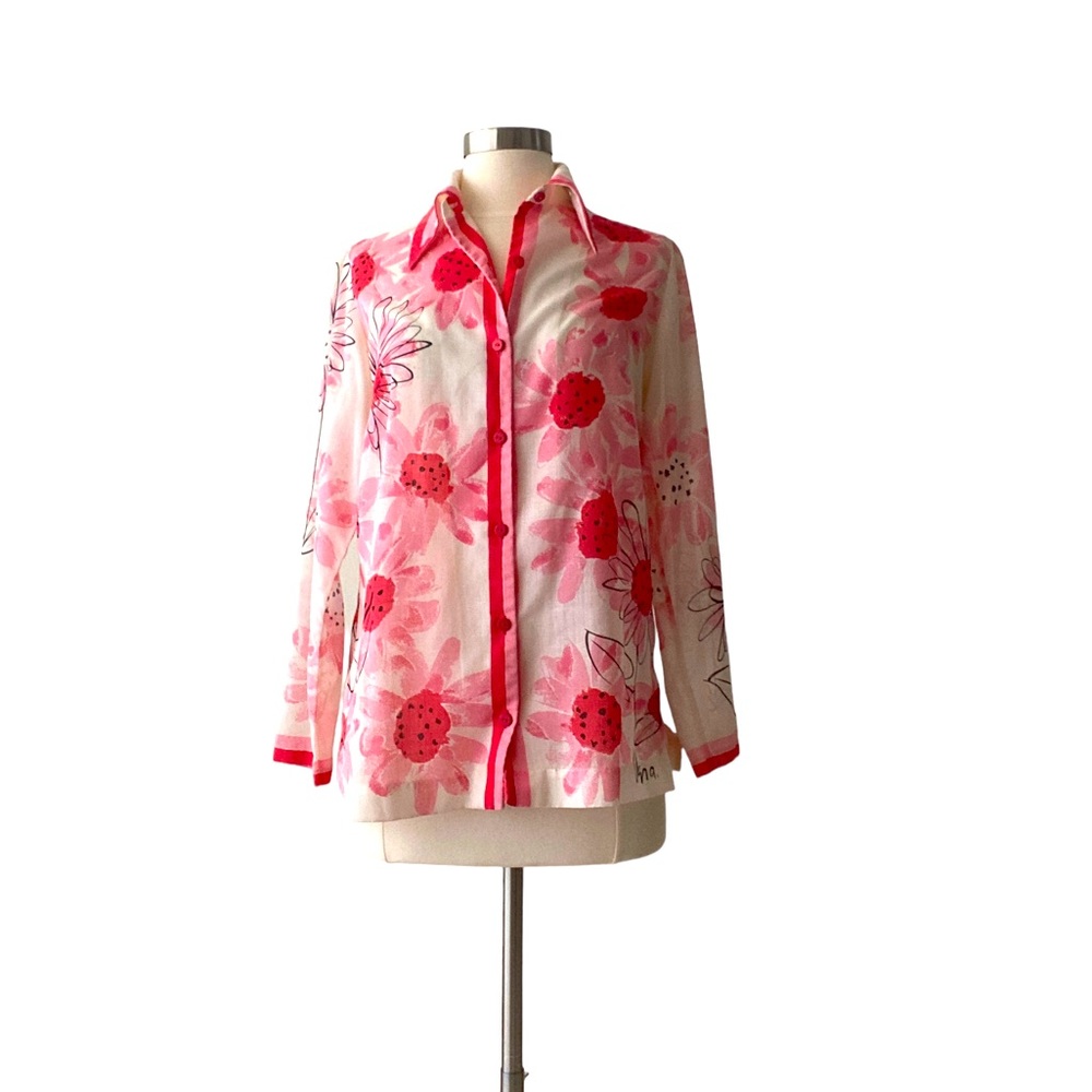 Vintage 1970s Vera Printed Lightweight Cotton Button Down Shirt